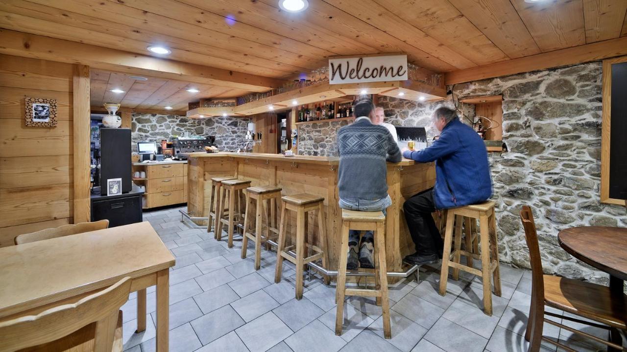 Hotel Restaurant Les Lilas Les Diablerets Ngoại thất bức ảnh